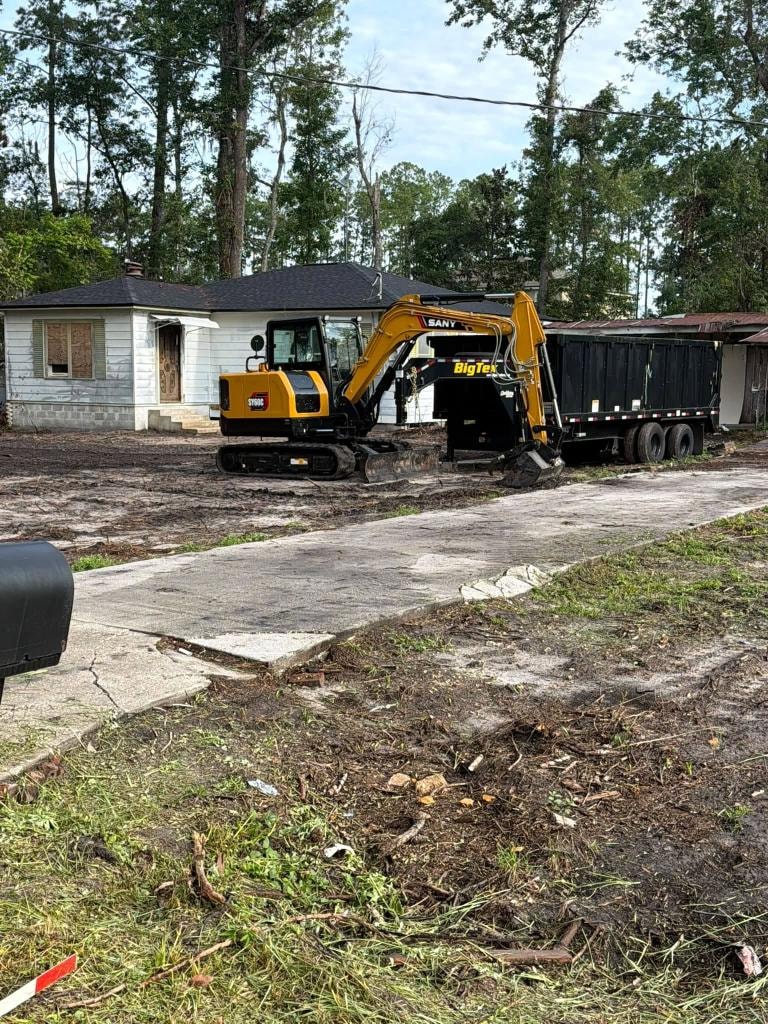 Residential Demolition & Haul Off